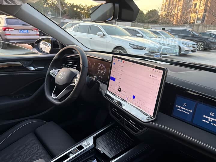 Volkswagen Magotan 2026 2026款 380TSI DSG尊贵版