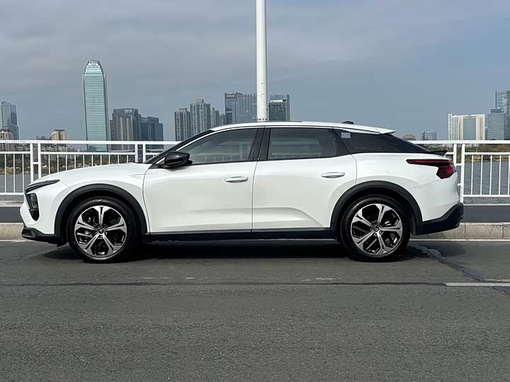 Citroen C5 X 2024 2024款 1.6T 享不凡