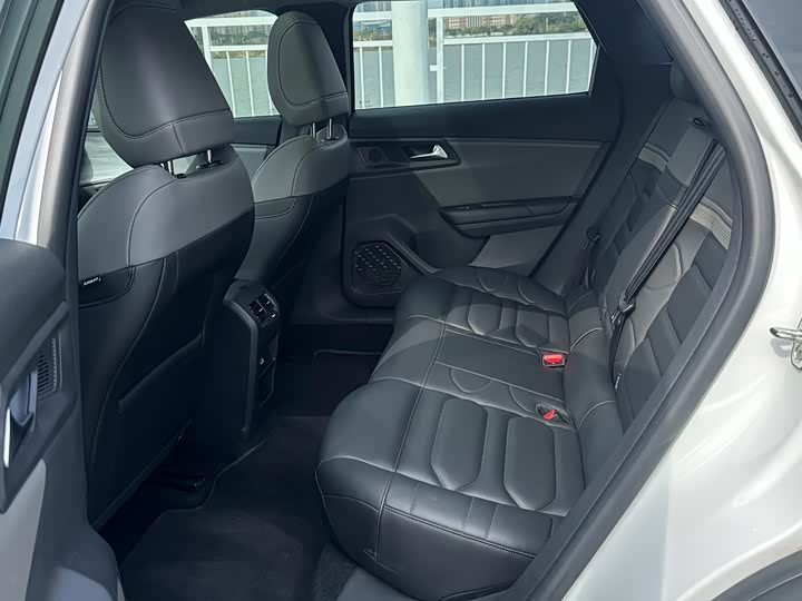 Citroen C5 X 2024 2024款 1.6T 享不凡