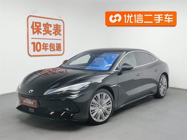 Denza Z9 2024 2024款 1100km 四驱Ultra版