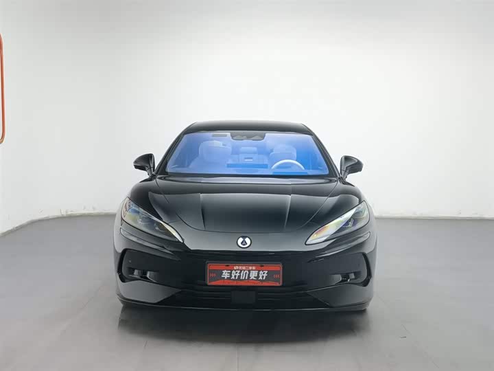 Denza Z9 2024 2024款 1100km 四驱Ultra版