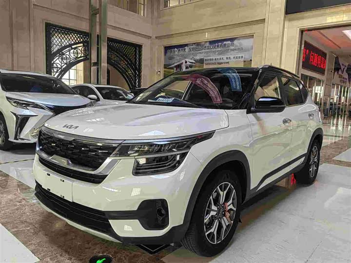 Kia KX3 2021 2021款 1.5L CVT潮流版