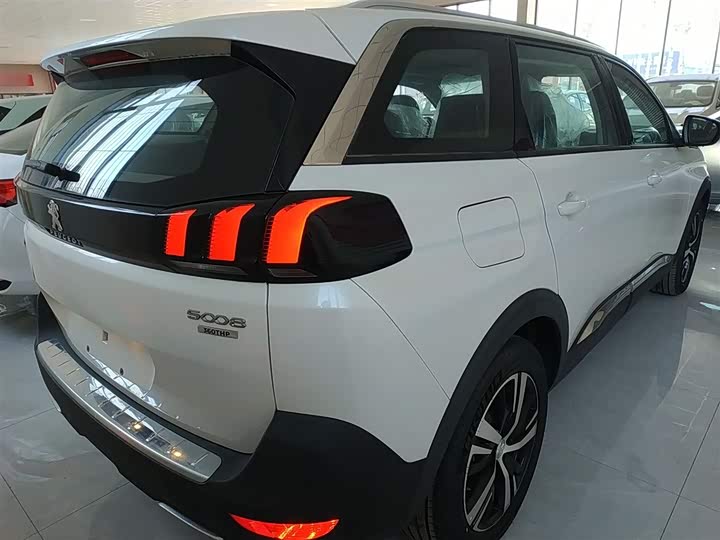 Peugeot 5008 2021 2021款 360THP 5座实力版