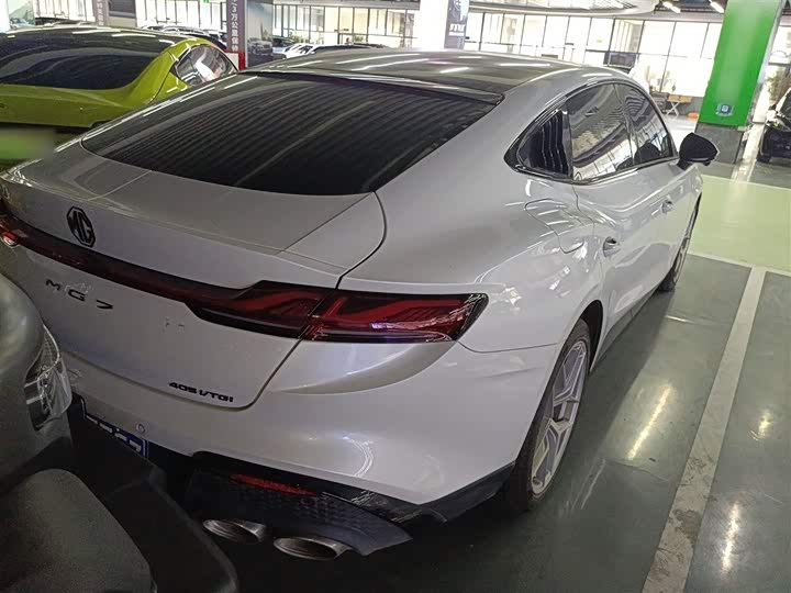 MG Motor 7 2025 2025款 2.0T 405 AT奢享版