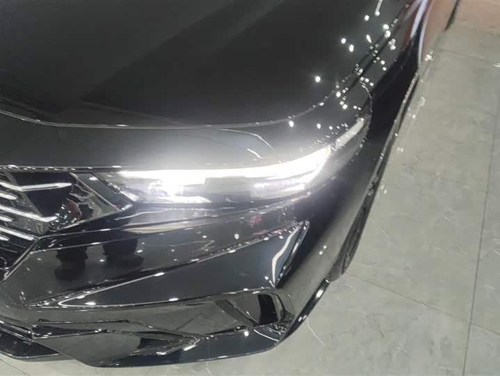 Honda Accord 2025 2025款 运动系列 260TURBO 豪华版