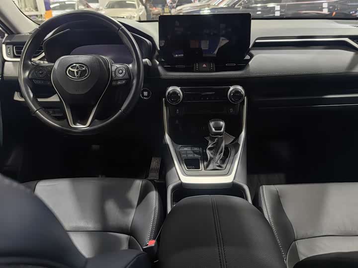 Toyota Wildlander 2024 2024款 2.0L CVT四驱豪华PLUS版