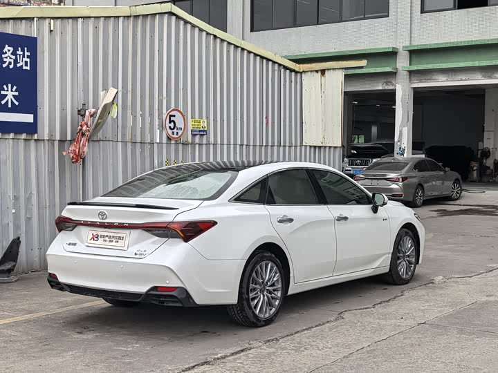 Toyota Avalon 2024 2024款 双擎 2.5L XLE尊贵版