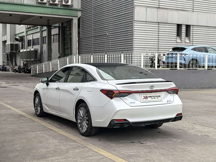 Toyota Avalon 2024 2024款 双擎 2.5L XLE尊贵版