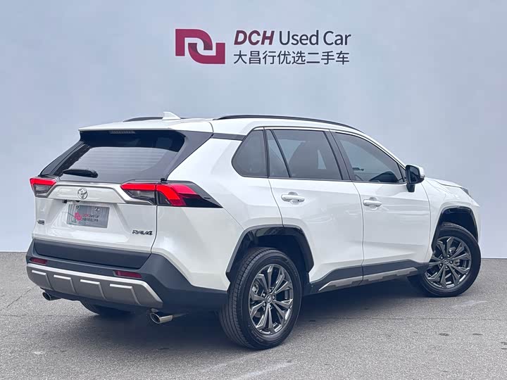 Toyota RAV4 2024 2024款 2.0L CVT两驱风尚Plus版