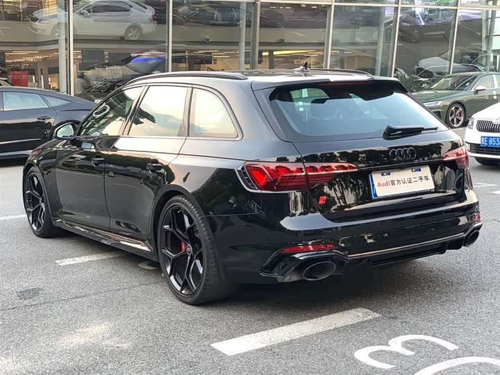 Audi RS 4 2024 2024款 RS4 Avant 燃擎版