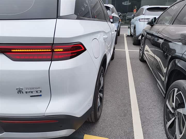 BYD Song Pro Hybrid 2025 2025款 第二代 智驾版 DM-i 115KM卓越型