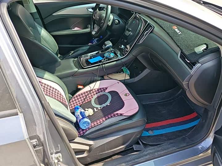 Roewe i6 Max 2020 2020款 300TGI 自动爽酷版