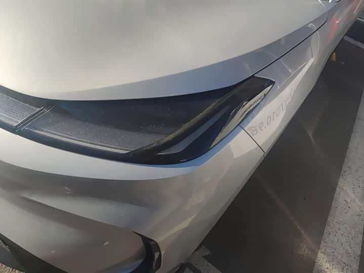 BAIC Arcfox T1 2025 2025款 425 PRO