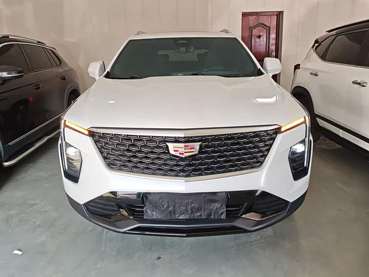 Cadillac XT4 2024 2024款 28T 两驱豪华型