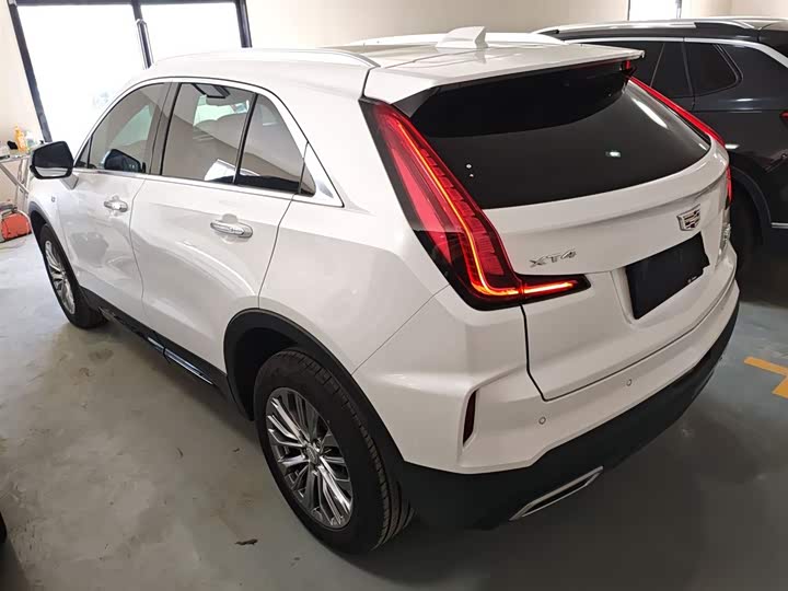 Cadillac XT4 2024 2024款 28T 两驱豪华型