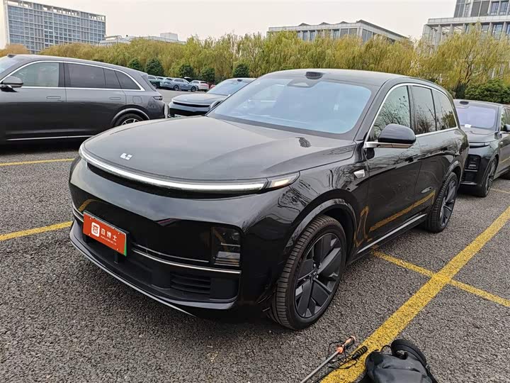 LiXiang L8 2025 2025款 Max 智能焕新版