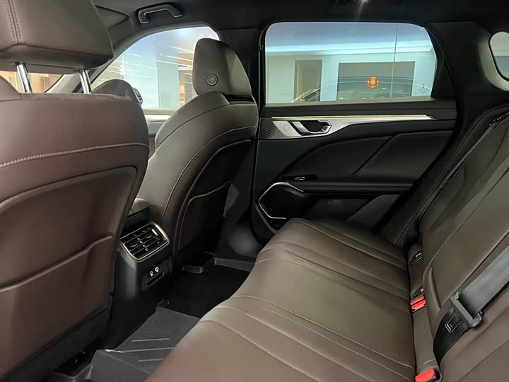 Wey Mocca Hybrid 2024 2024款 Hi4 四驱长续航版