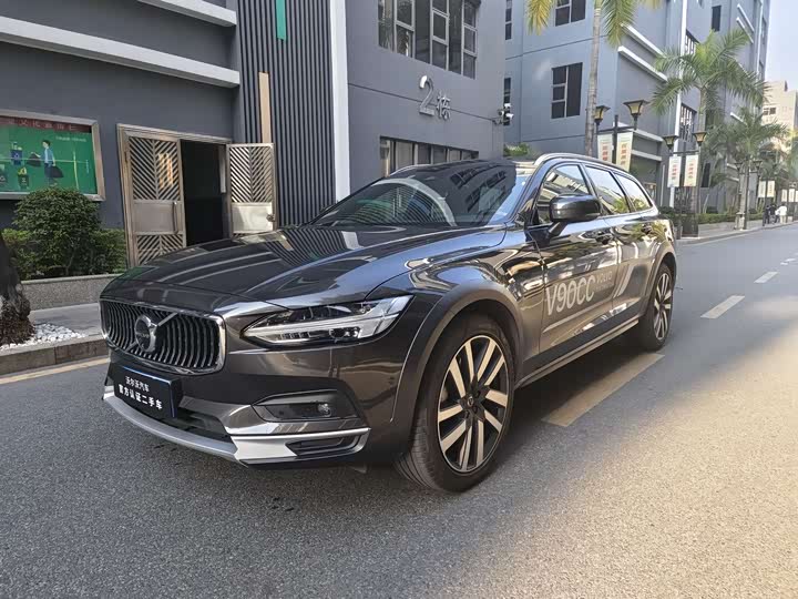 Volvo V90 2024 2024款 Cross Country B5 AWD 智尊版