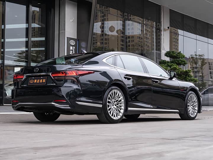 Lexus LS 2024 2024款 500h 行政版