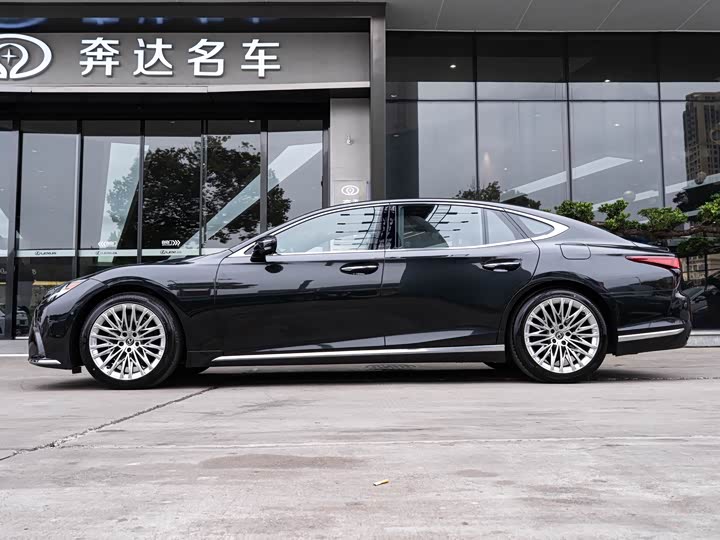 Lexus LS 2024 2024款 500h 行政版