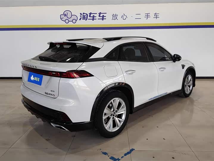 Bestune B70S 2022 2022款 2.0T 智潮统帅