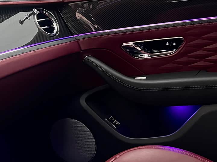 Bentley Flying Spur 2023 2023款 4.0T V8 S