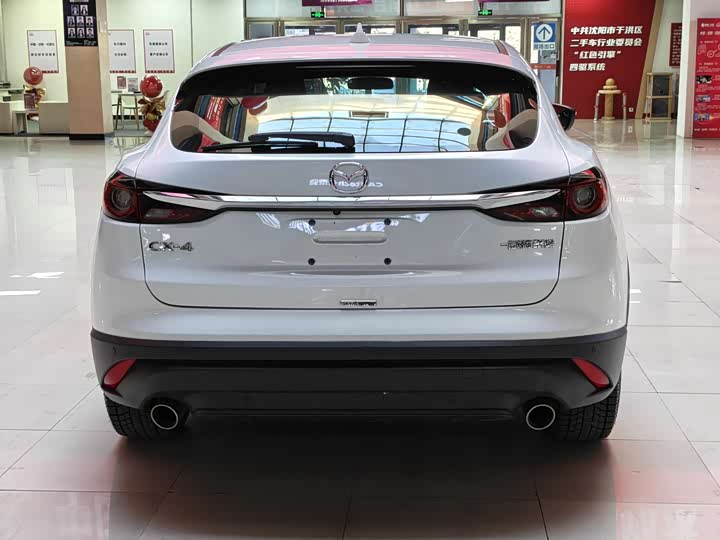 Mazda CX-4 2021 2021款 2.0L 自动两驱蓝天活力版