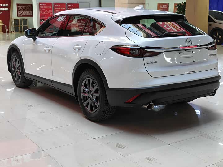 Mazda CX-4 2021 2021款 2.0L 自动两驱蓝天活力版