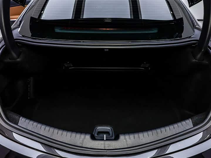 Mercedes-Benz CLE-Class 2025 2025款 CLE 300 4MATIC 动感型轿跑车