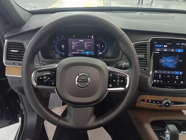 Volvo XC90 2024 2024款 B5 智行豪华版 5座