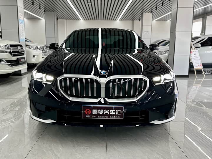 BMW 5 Series 2024 2024款 525Li 豪华套装