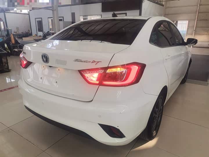 Changan Eado DT 2019 2019款 1.6L 手动优享型 国VI
