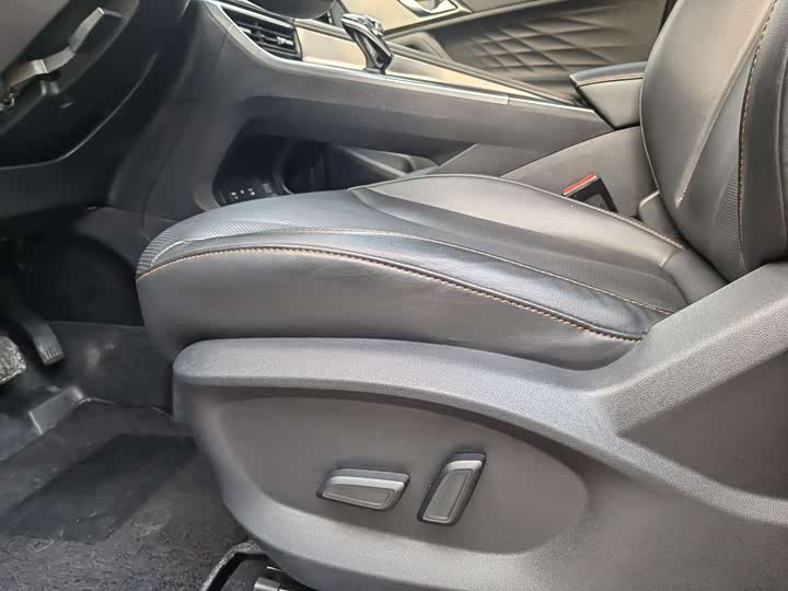 Roewe RX5 Hybrid 2023 2023款 eRX5 超混尊荣版