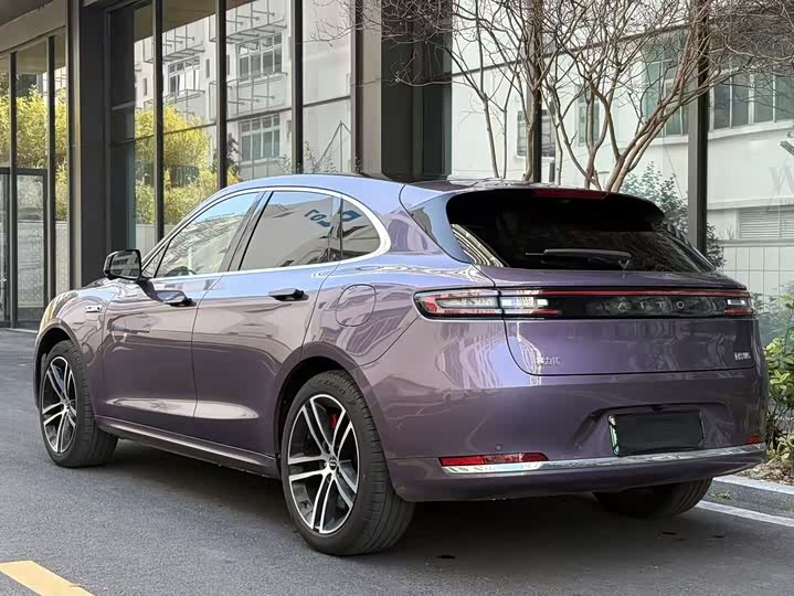 Aito M5 2025 2025款 增程 Ultra 四驱版