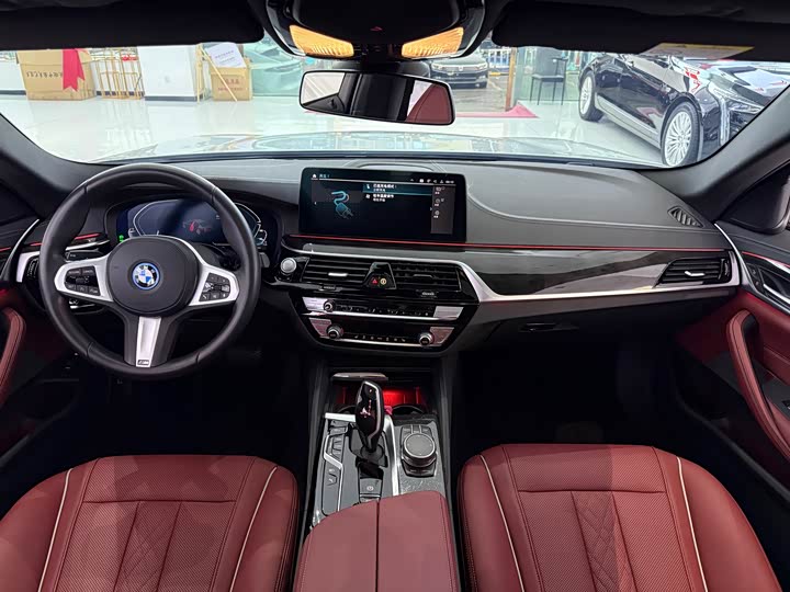 BMW 5 Series Hybrid 2022 2022款 535Le M运动套装