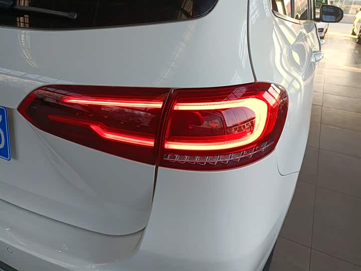 Mercedes-Benz B-Class 2021 2021款 B 200 时尚型