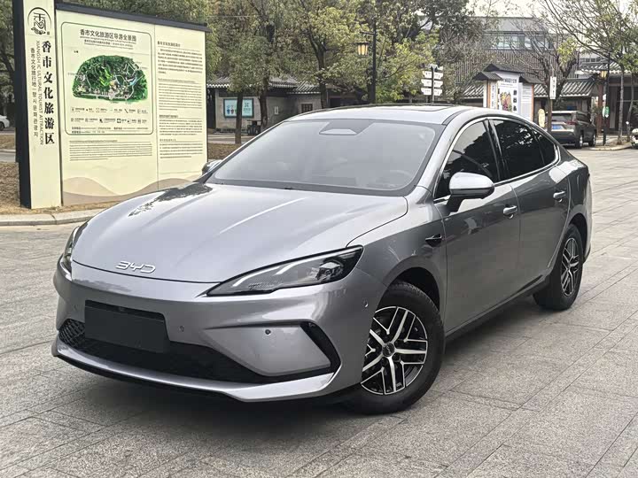 BYD Seal 05 DM-i Hybrid 2025 2025款 DM-i 智驾版 120KM旗舰型