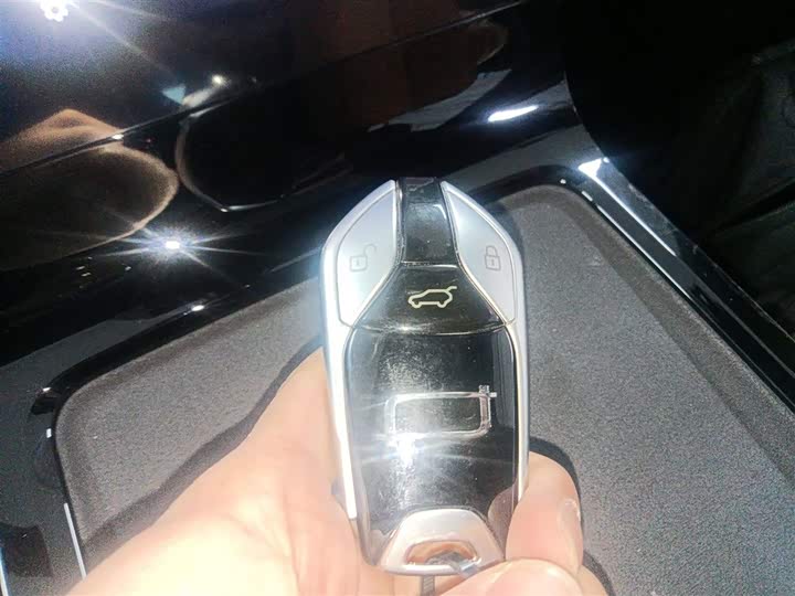 Bestune 07 2025 2025款 210km 乐享版