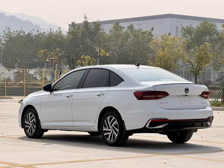 Volkswagen Lavida 2024 2024款 300TSI DSG星空满逸版