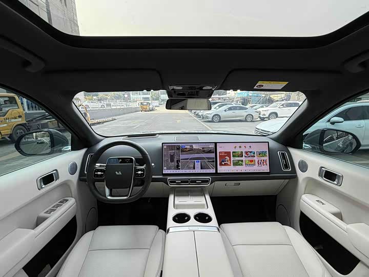 LiXiang L8 2025 2025款 Pro 智能焕新版