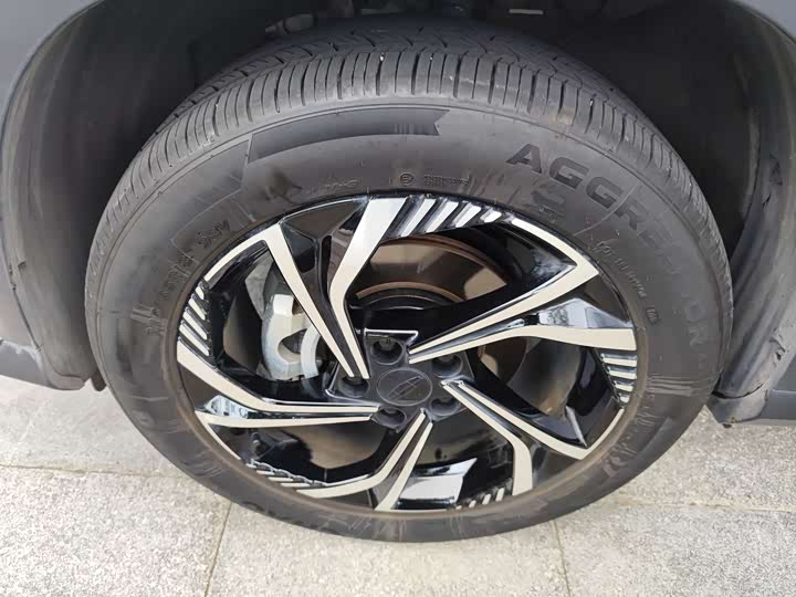 Geely Atlas 2023 2023款 博越COOL 1.5TD 朋友版