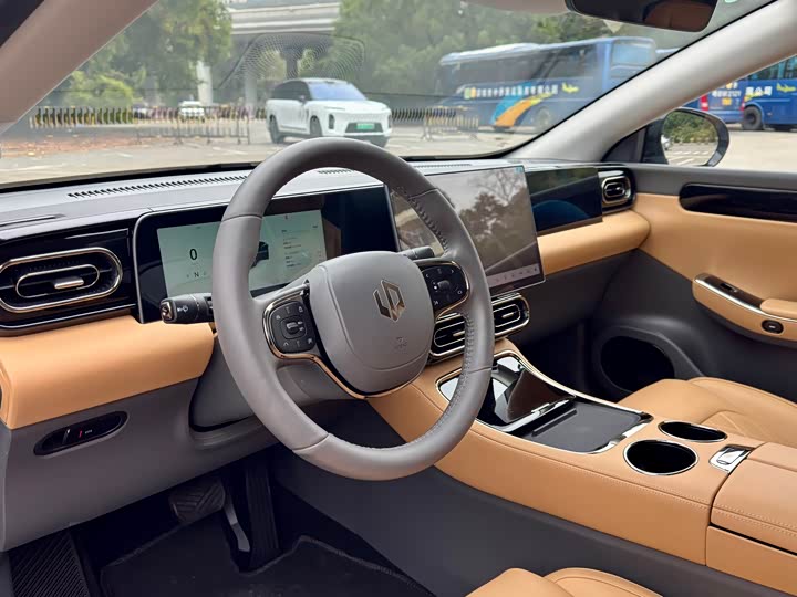 Leapmotor C01 2024 2024款 增程 316尊享版