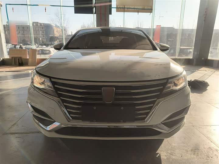 Roewe i6 2020 2020款 PLUS 1.6L CVT 4G互联荣耀旗舰版