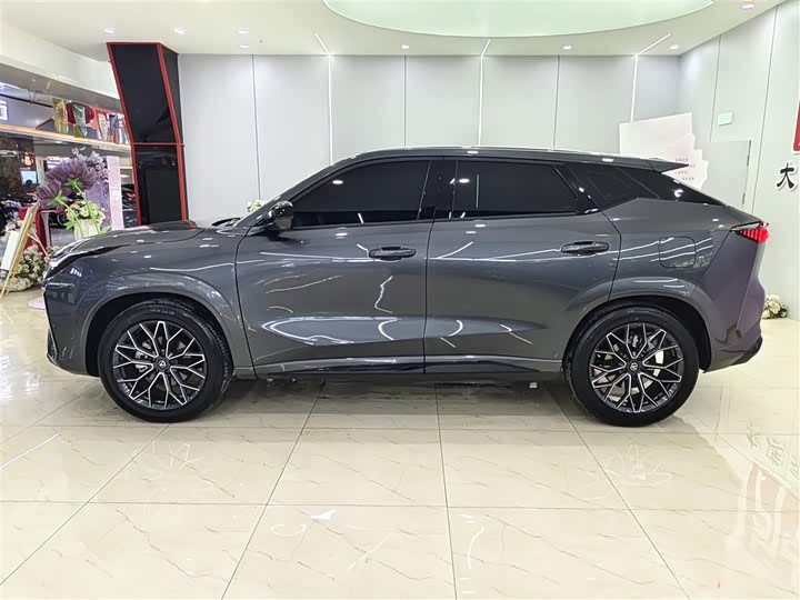 Changan UNI-Z 2025 2025款 500Bar PRO