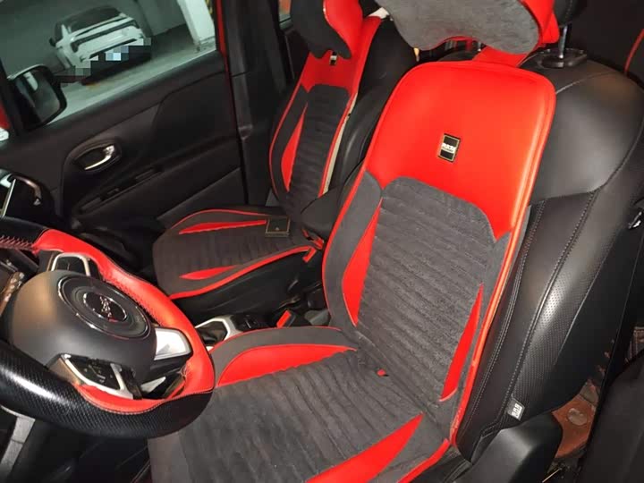 Jeep Renegade 2019 2019款 220T 自动领先版