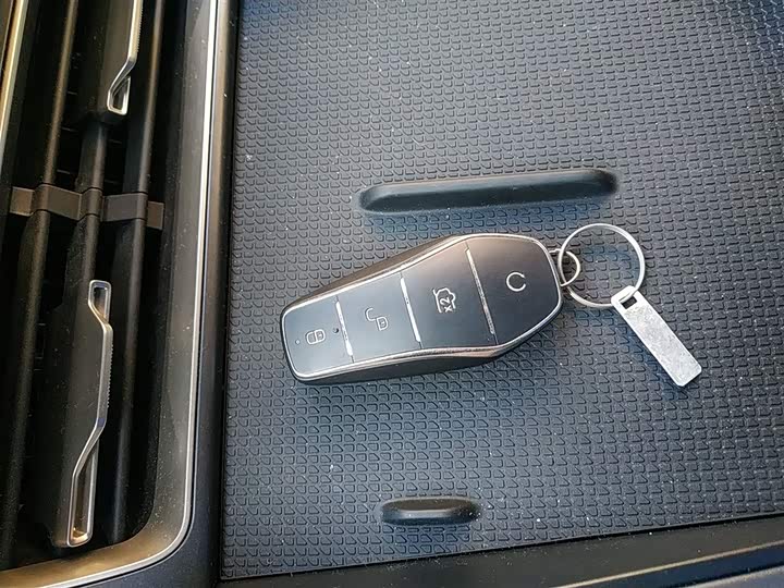 BYD Qin L 2025 2025款 DM-i 智驾版 80KM领先型