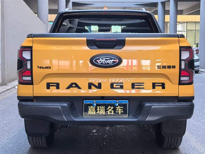 Ford Ranger 2023 2023款 野地四驱自动版 汽油