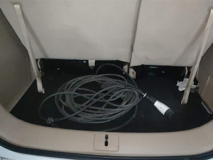 Buick GL8 Hybrid 2025 2025款 陆尚 尊享版 7座