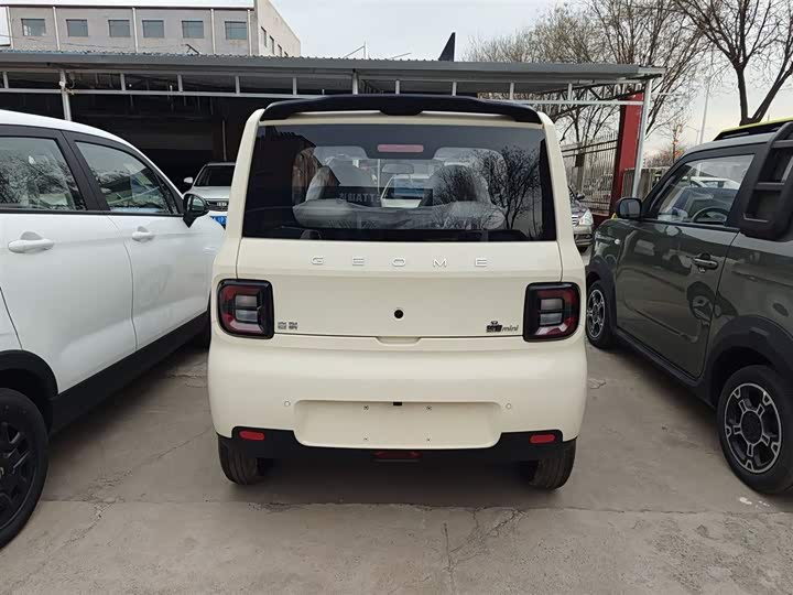 Geely Galaxy Panda Mini 2025 2025款 熊猫mini 210km 元气熊