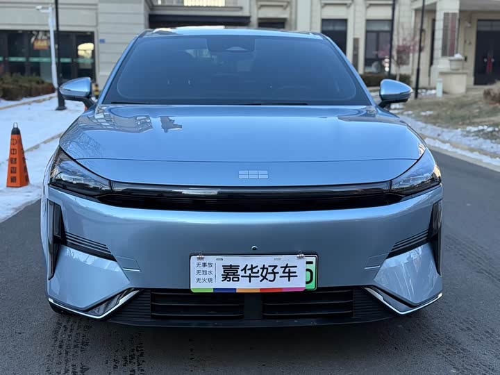 Geely Galaxy L6 2025 2025款 EM-i 140km 星舰版